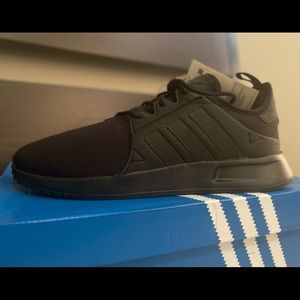 Brand New Adidas Originals size 7.5 all black.